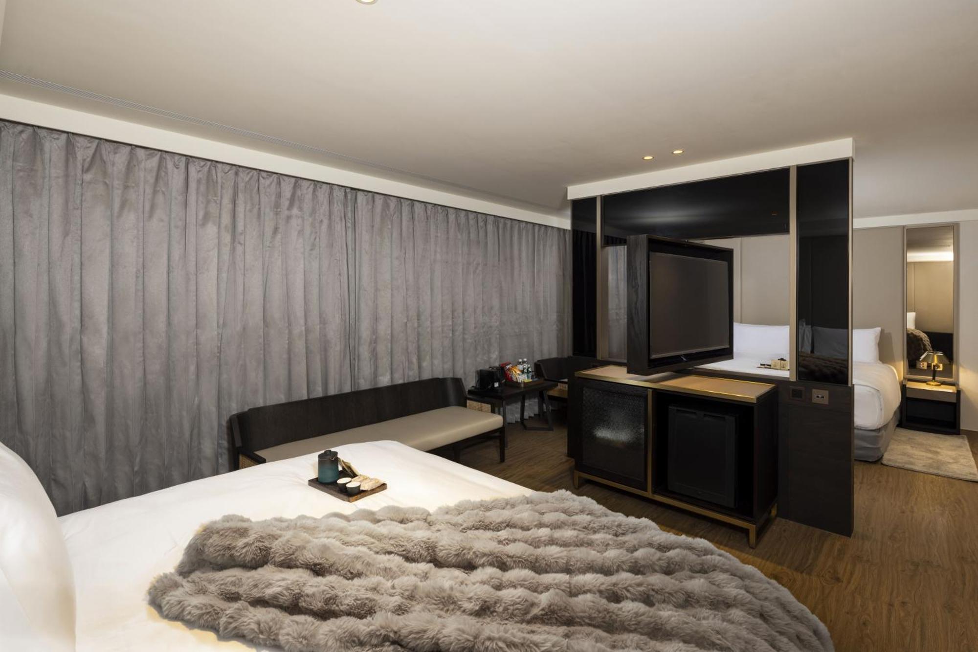Hotel Voyage Kaohsiung By Cosmos Oasis Exteriér fotografie